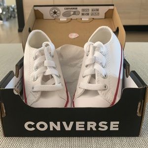 White converse - size 6 toddler